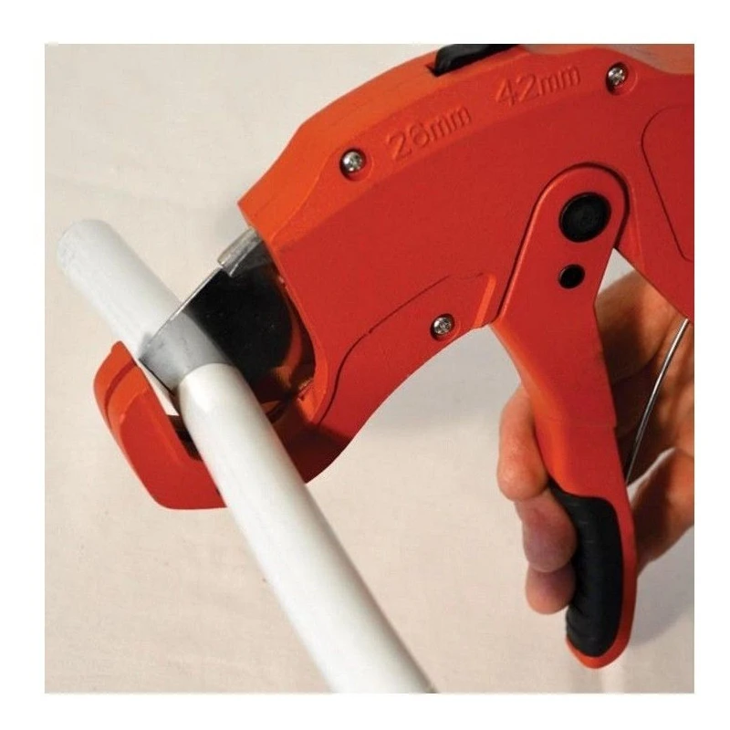 Pince Coupe-tubes Multicouche & PER 6 Pince Coupe-tubes Multicouche & PER – Image 4