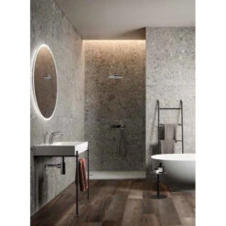 Devant -Maison du Confort porte serviettes rak des vertical en metal dimensions 156 x 45 cm 1